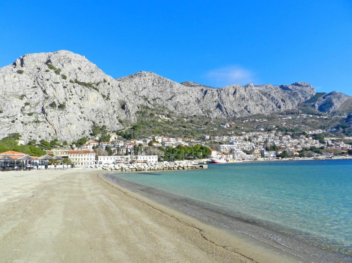 Apartment Antonela Omiš Dış mekan fotoğraf